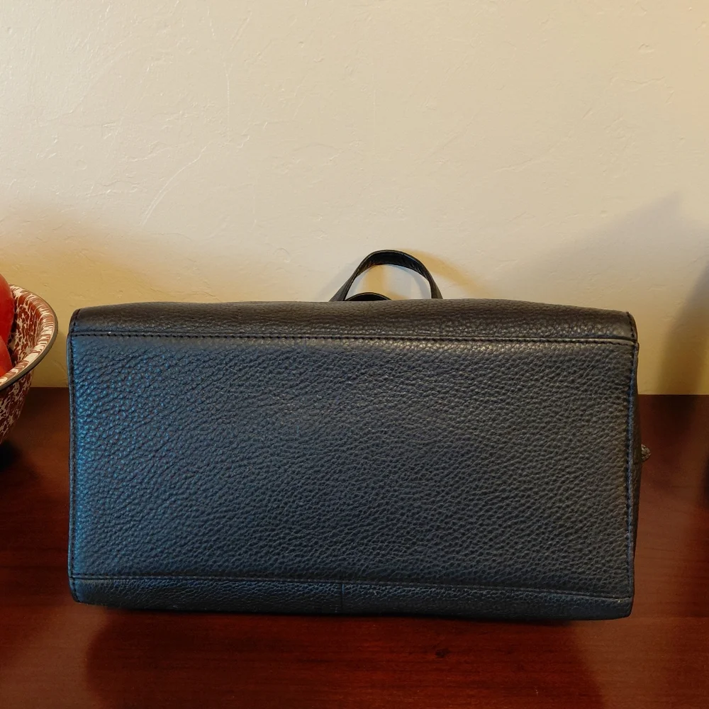 Kate Spade Black Pebbled Leather Shoulder Bag - Picture 8 of 13